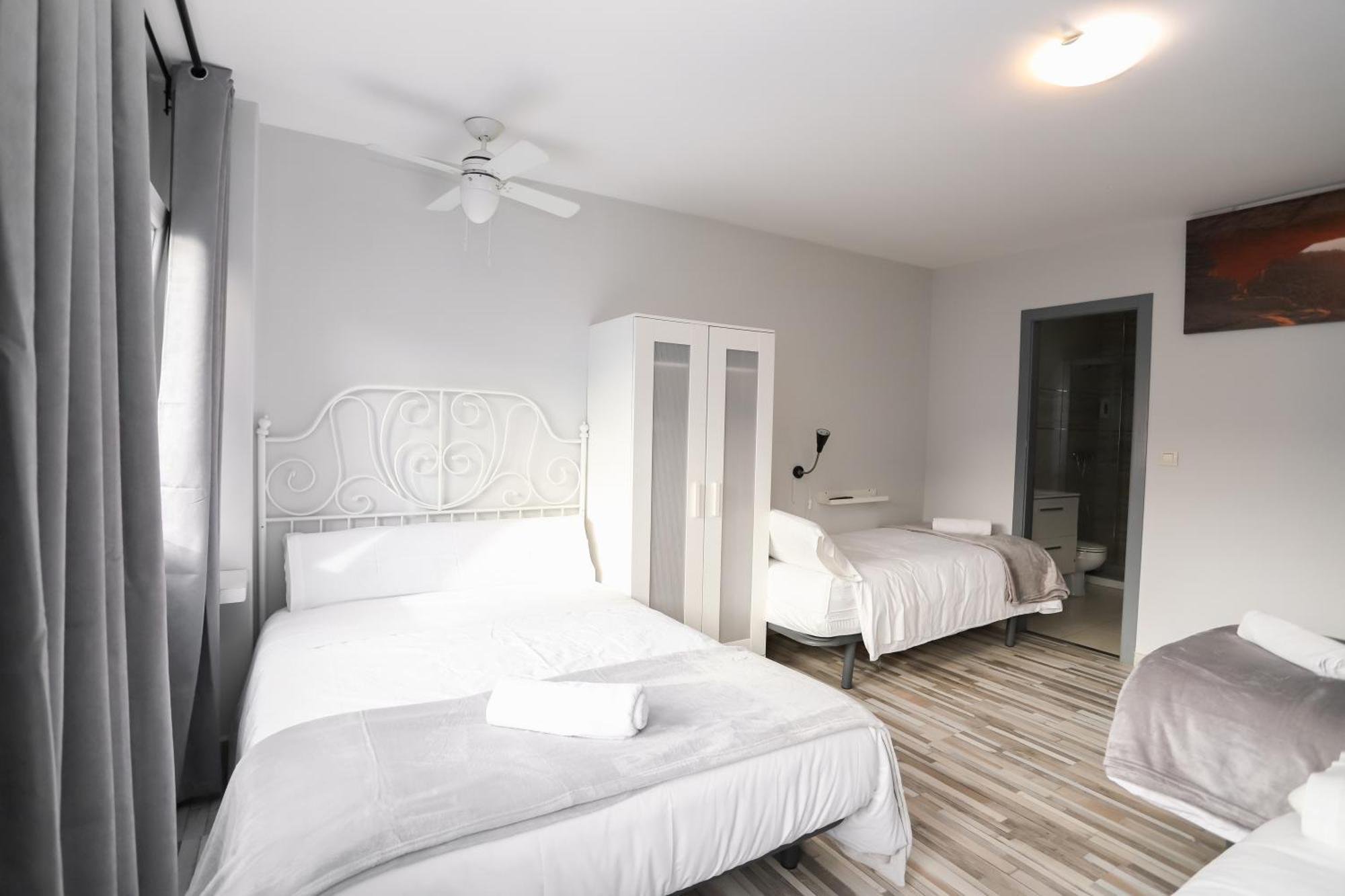 Pension Caldas Кальдас-де-Рейес Экстерьер фото