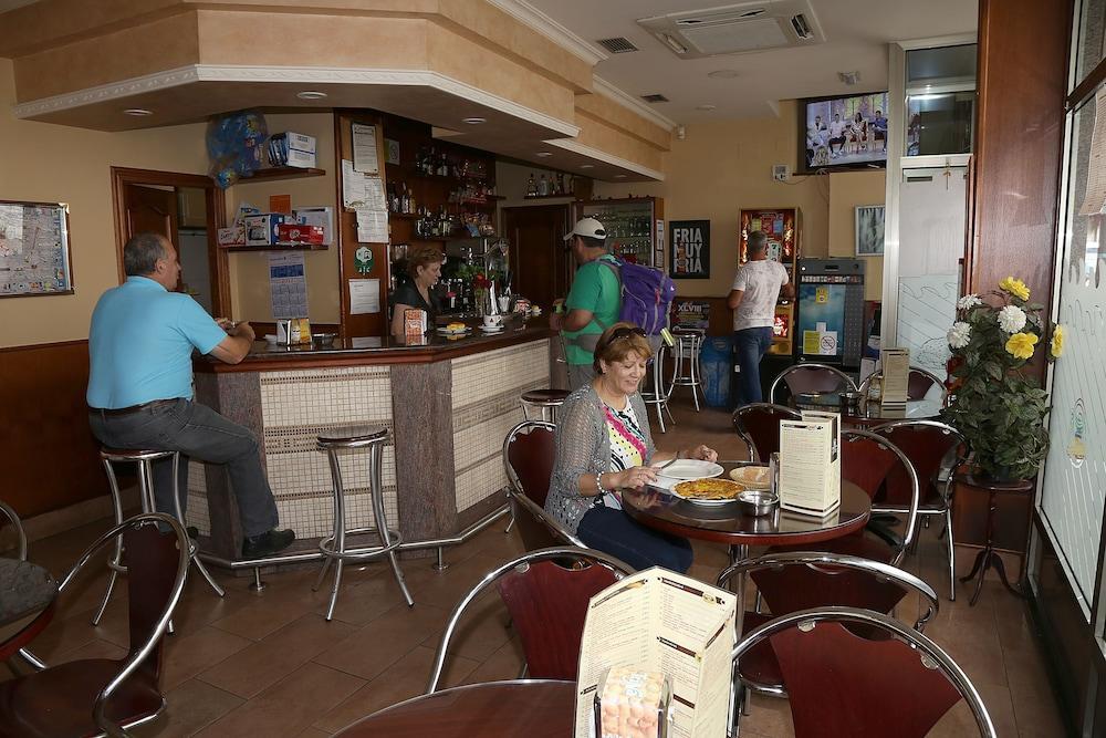 Pension Caldas Кальдас-де-Рейес Экстерьер фото